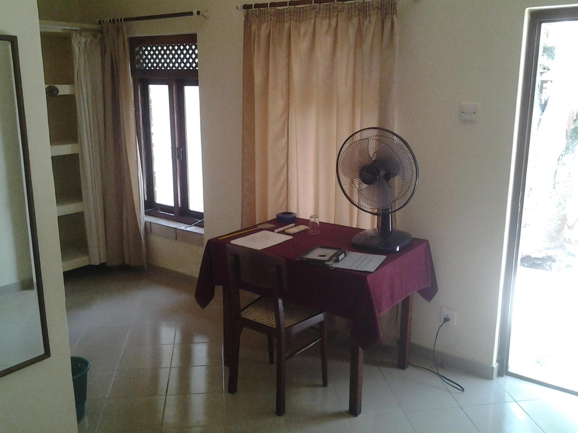 Tandem Guesthouse Hikkaduwa Rom bilde